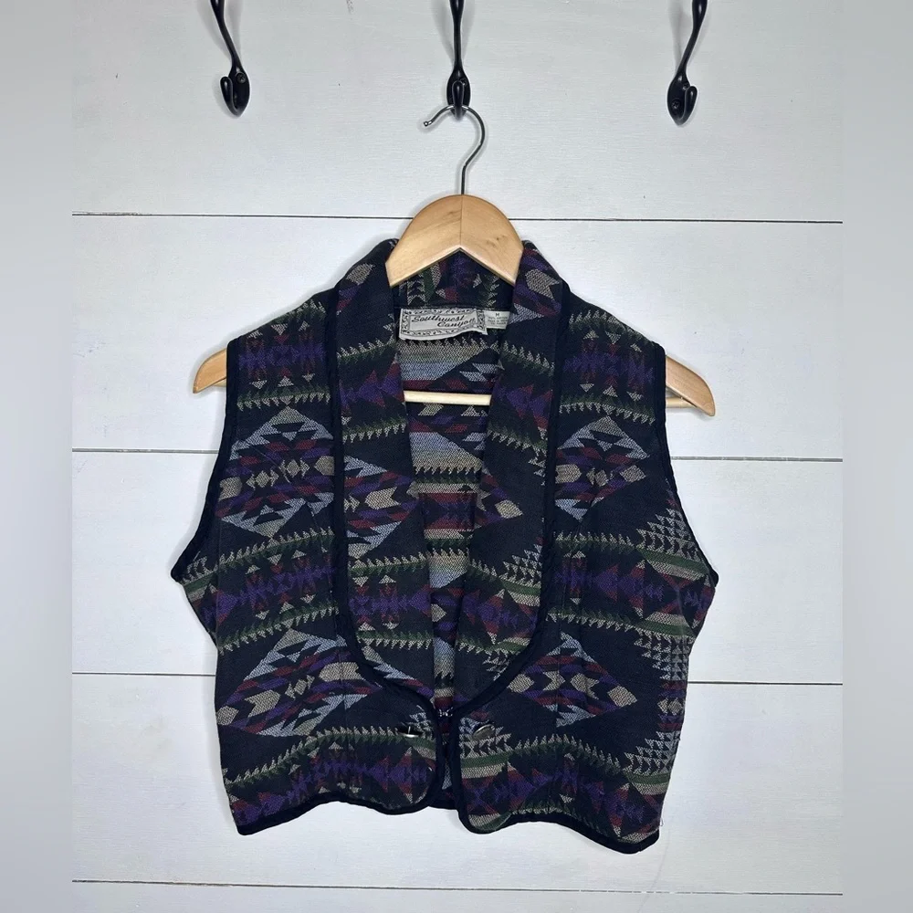 Geometric Patterned Vest - Multicolor - Picture 4 of 8